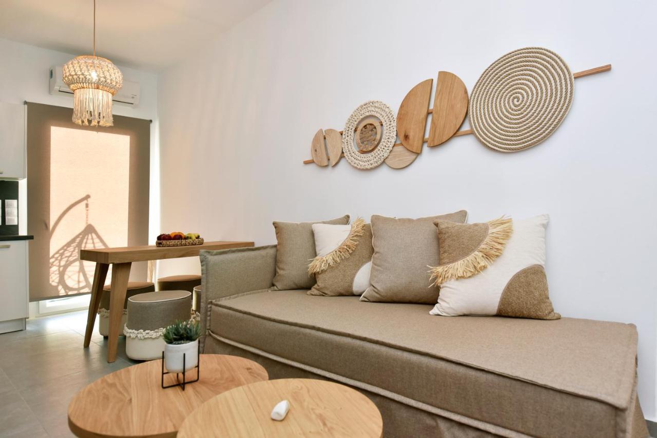 Kryni Deluxe Houses Adamantas  Dış mekan fotoğraf
